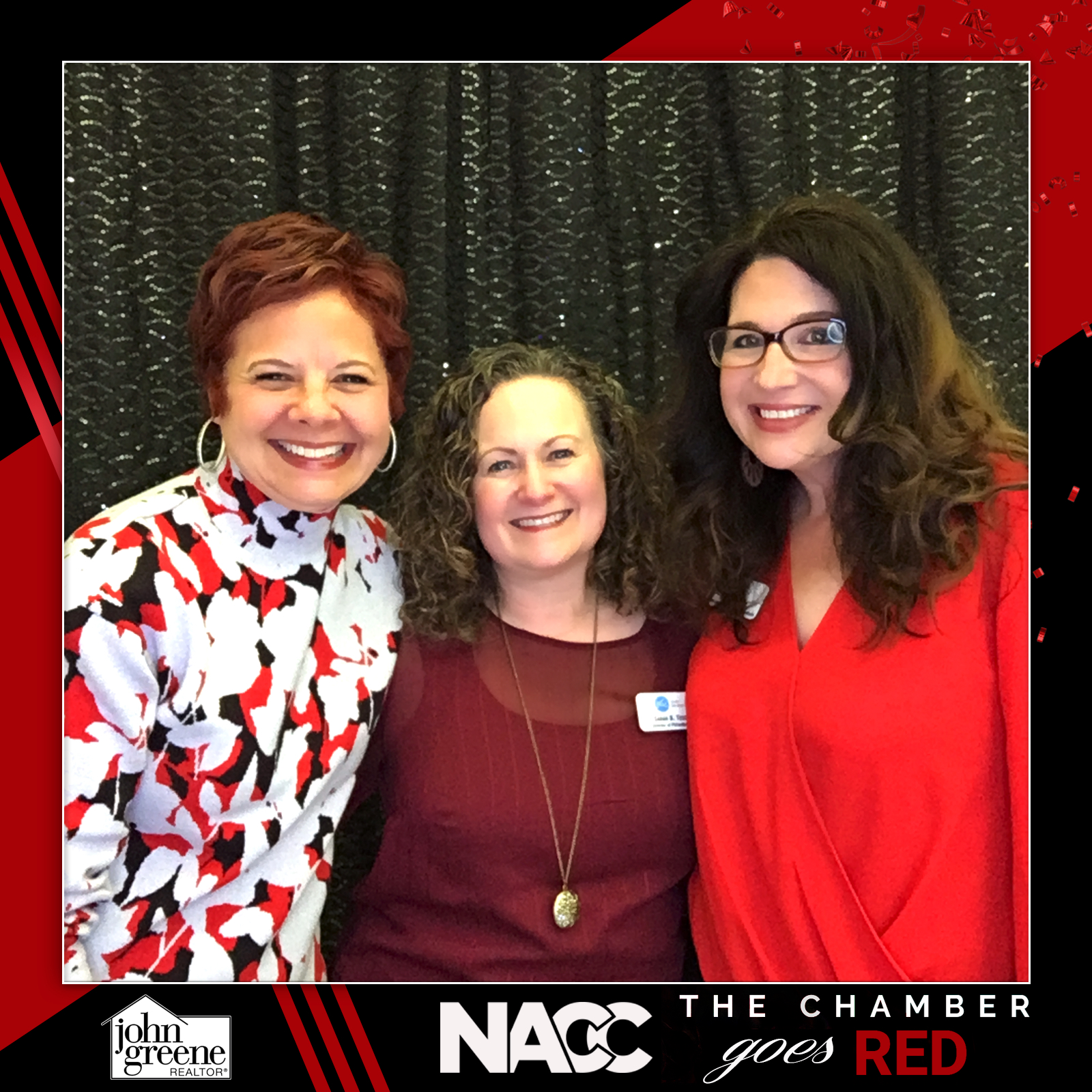 Chamber goes Red | View more photos from the event at events.alfrescophoto.com/u/AlfrescoPhoto/Chamber-goes-Red